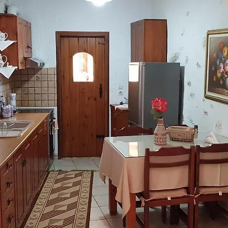 Holiday home Madalo *